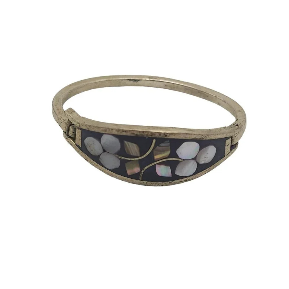 Black Mop Inlay Floral Cuff Hinged Bangle Bracelet Silver Tone Vintage